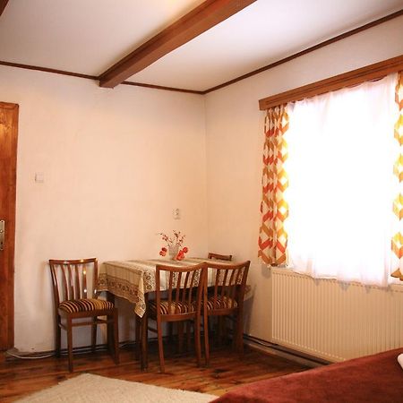 Cabana Bunicilor Rachitele Luaran gambar