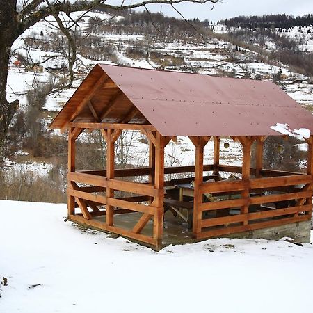 Cabana Bunicilor Rachitele Luaran gambar